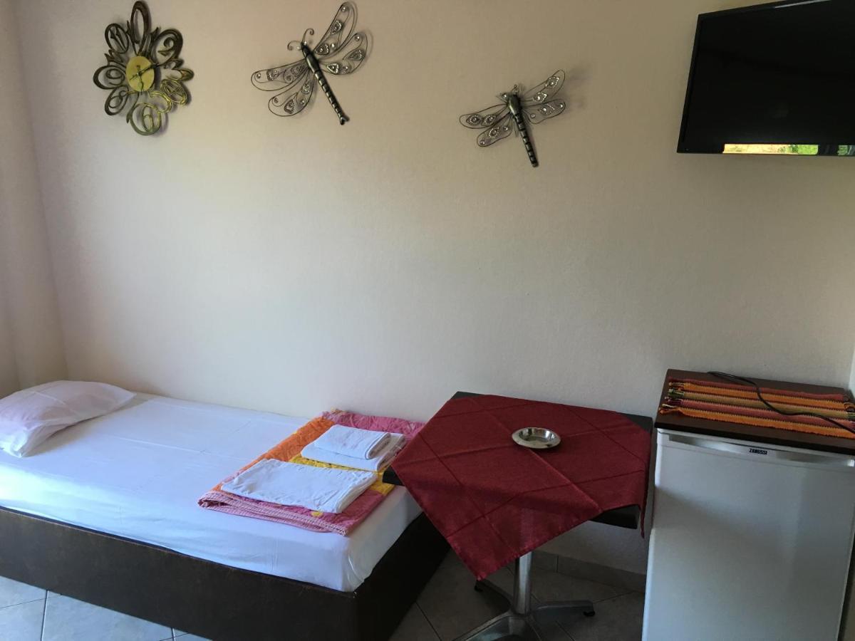 Appartamento Iliadis House Sarti Esterno foto